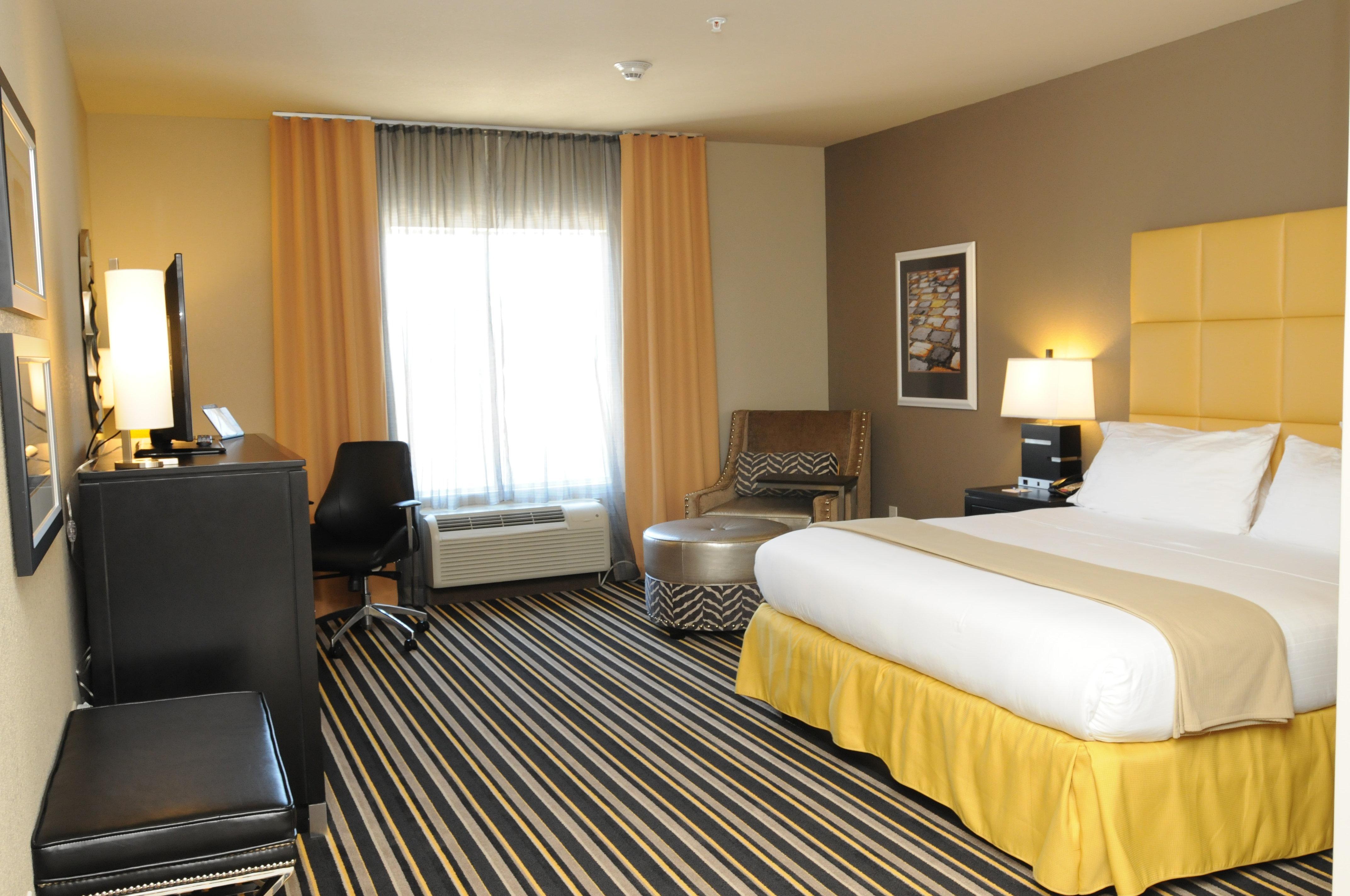 Holiday Inn Express Covington-Madisonville By Ihg Exteriör bild