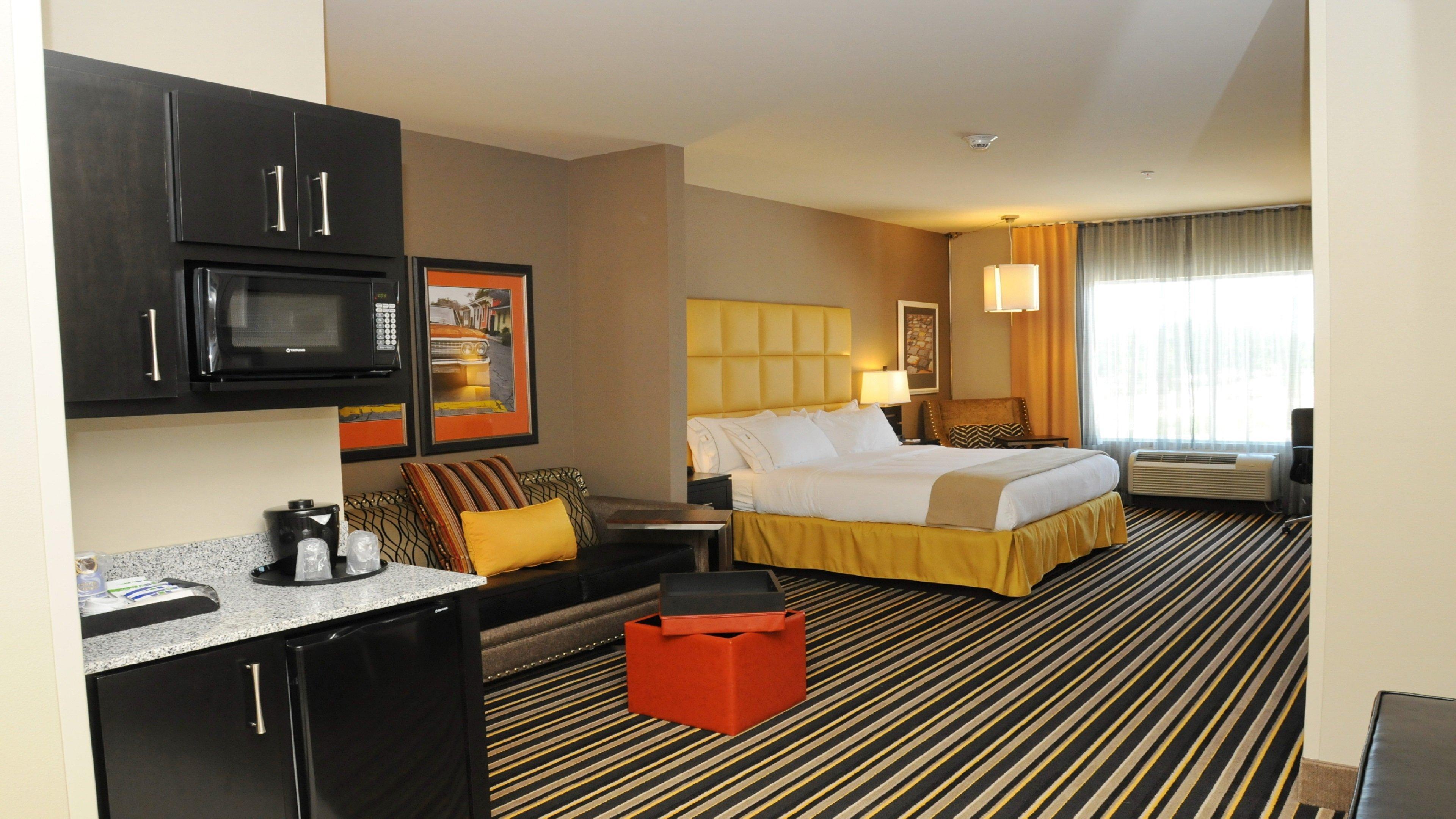 Holiday Inn Express Covington-Madisonville By Ihg Exteriör bild